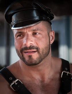 arpad miklos|Gay porn star Arpad Miklos found dead in New York apartment。